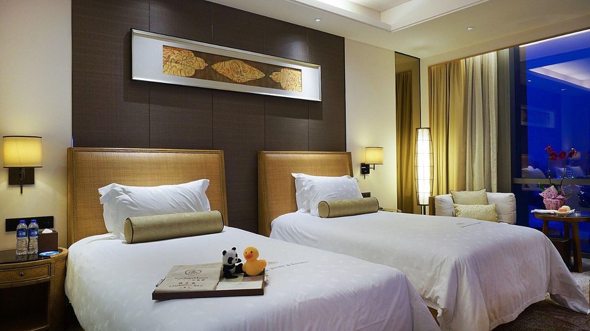 Dongguan Kande International Hotel-During The Canton Fair, Guests Can Enjoy Free Shuttle Buses To The Canton Fair Exhibition Hall Экстерьер фото