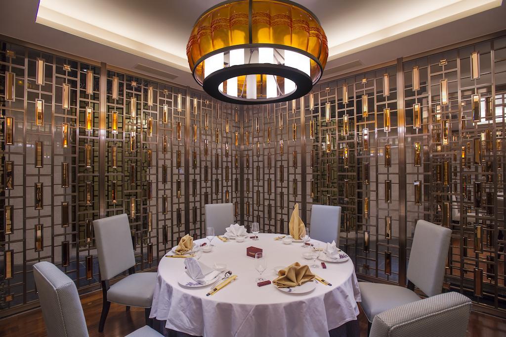 Dongguan Kande International Hotel-During The Canton Fair, Guests Can Enjoy Free Shuttle Buses To The Canton Fair Exhibition Hall Экстерьер фото